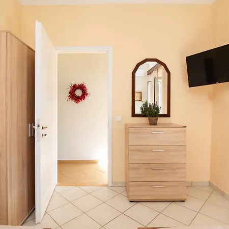 Appartement The Stone Nest By Corfuescapes